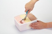 Colourworks-Ice-Cream-Scoop-Blue-0-0 Colourworks-Ice-Cream-Scoop-Blue-0-0